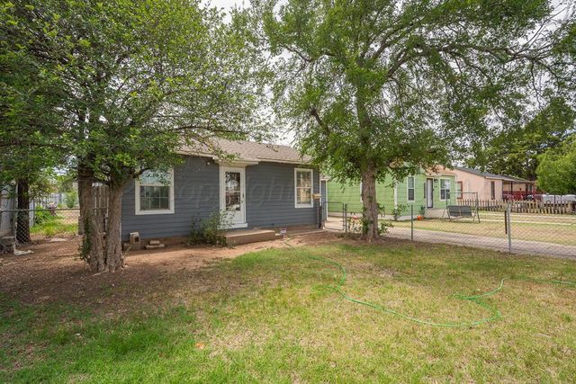 2406 BROOK Avenue, Amarillo, TX 79107