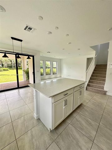 3265 Dunning Dr, Royal Palm Beach, FL 33411