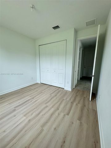3265 Dunning Dr, Royal Palm Beach, FL 33411