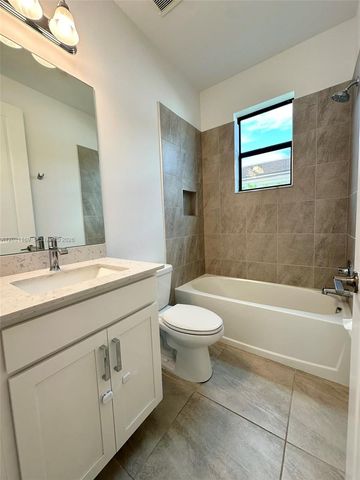 3265 Dunning Dr, Royal Palm Beach, FL 33411