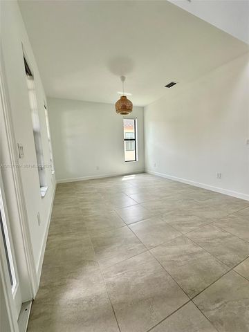 3265 Dunning Dr, Royal Palm Beach, FL 33411