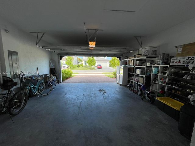 3265 Dunning Dr, Royal Palm Beach, FL 33411