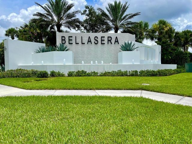 3265 Dunning Dr, Royal Palm Beach, FL 33411