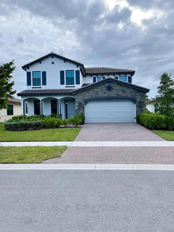 3265 Dunning Dr, Royal Palm Beach, FL 33411