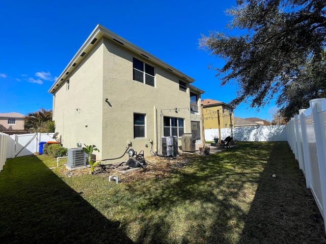 9895 E Verona Circle, Vero Beach, FL 32966