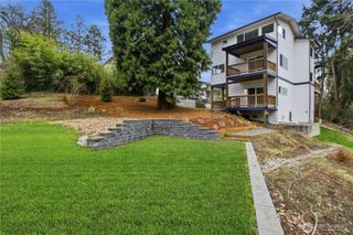 5942 21st Avenue SW, Seattle, WA 98106