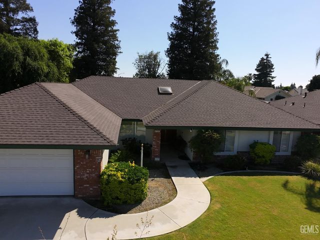 6105 Westlake Drive, Bakersfield, CA 93308