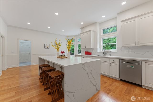 22132 NE 114th Street, Redmond, WA 98053