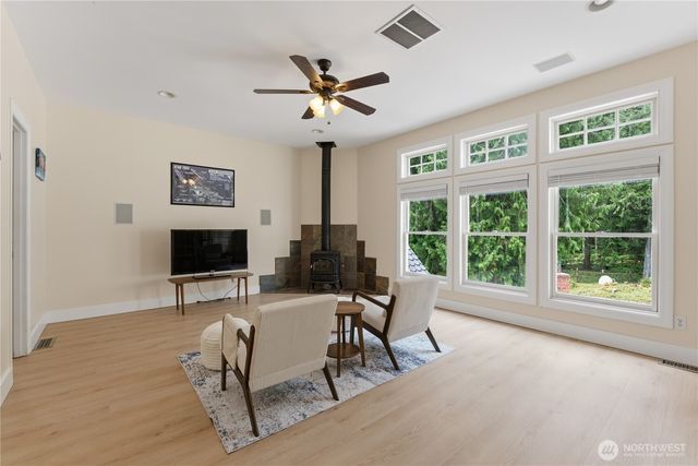 22132 NE 114th Street, Redmond, WA 98053