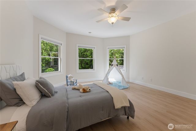 22132 NE 114th Street, Redmond, WA 98053