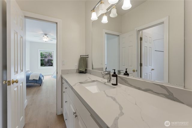 22132 NE 114th Street, Redmond, WA 98053