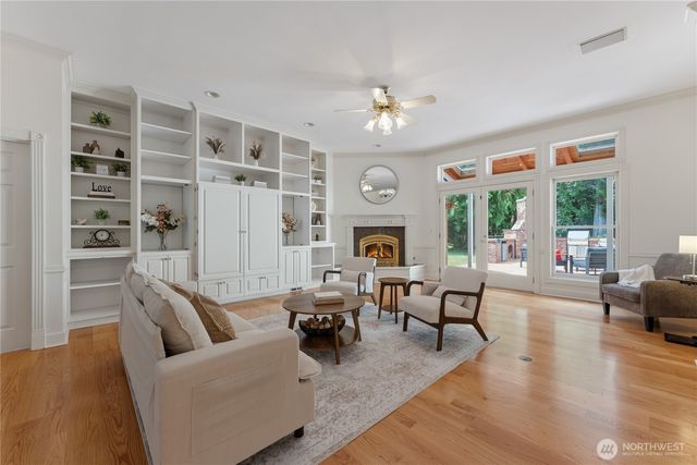 22132 NE 114th Street, Redmond, WA 98053