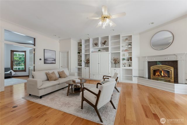 22132 NE 114th Street, Redmond, WA 98053