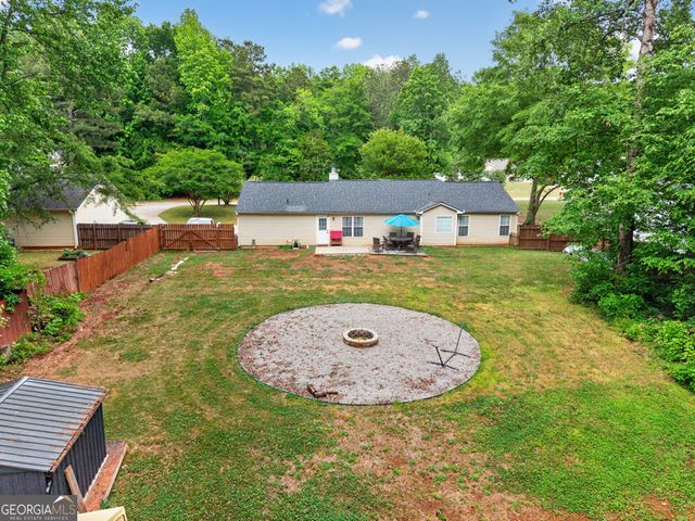 775 Slayton Drive, Bethlehem, GA 30620