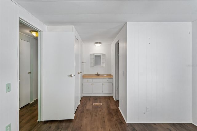 7777 46TH AVENUE N 84, St Petersburg, FL 33709