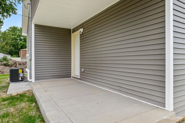 660 S Margaret Street, Rockdale, IL 60436