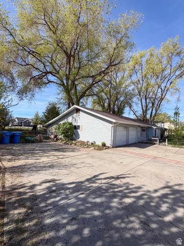1035 W MAIN ST, Lehi, UT 84043