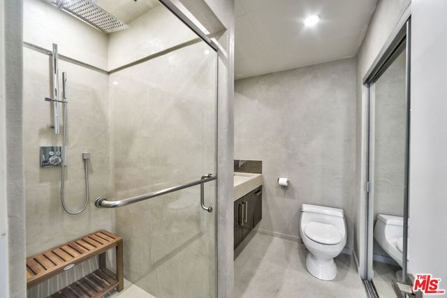 339 N Palm Drive 201, Beverly Hills, CA 90210