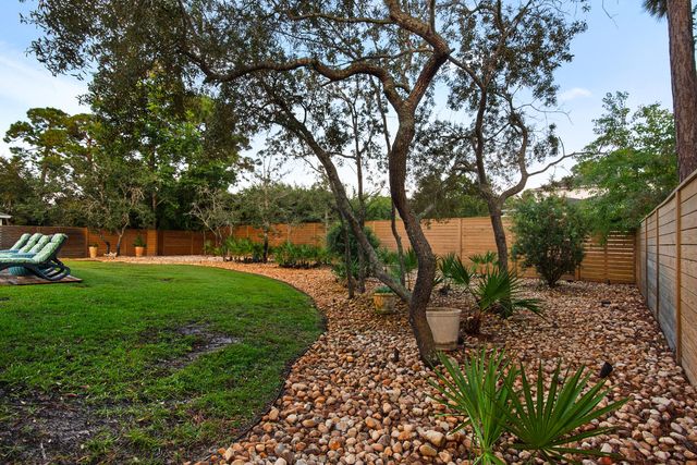 98 Wind Spray Court, Santa Rosa Beach, FL 32459