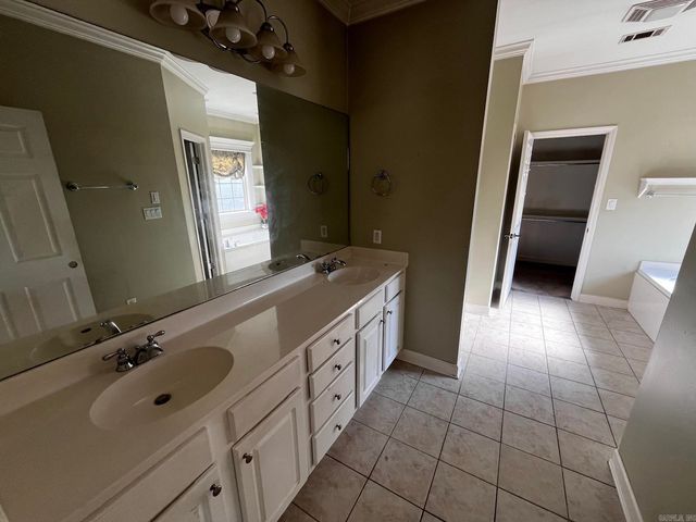 7 Agassi Court, Little Rock, AR 72210