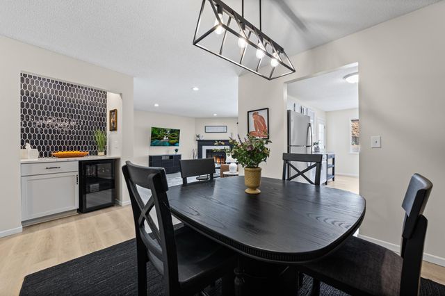 10746 Toledo Court, Bloomington, MN 55437