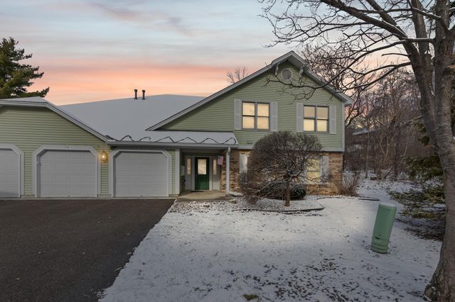 10746 Toledo Court, Bloomington, MN 55437