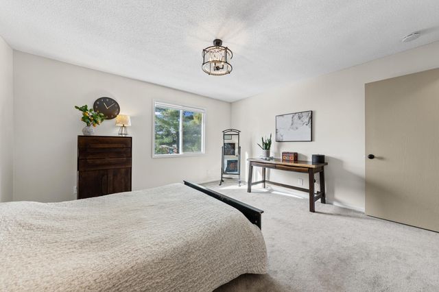 10746 Toledo Court, Bloomington, MN 55437