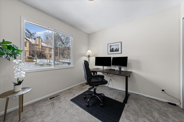 10746 Toledo Court, Bloomington, MN 55437