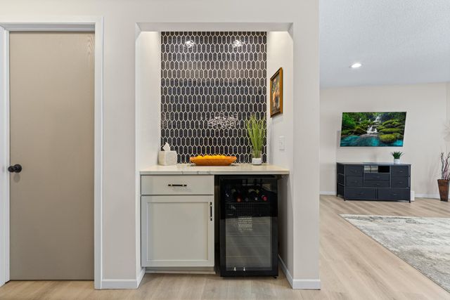 10746 Toledo Court, Bloomington, MN 55437