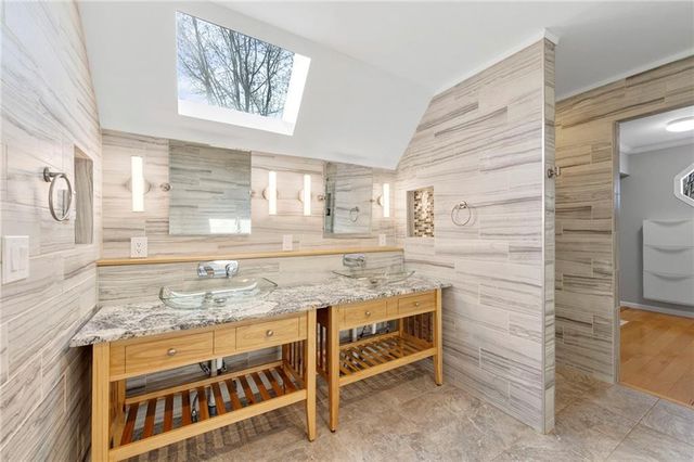 15324 W 144th Terrace, Olathe, KS 66062