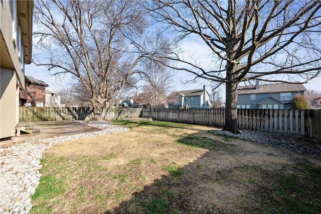 15324 W 144th Terrace, Olathe, KS 66062