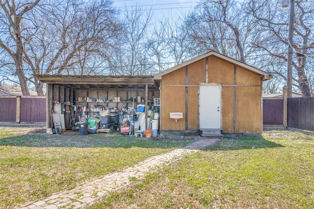 5720 Wilkes Drive, Fort Worth, TX 76119