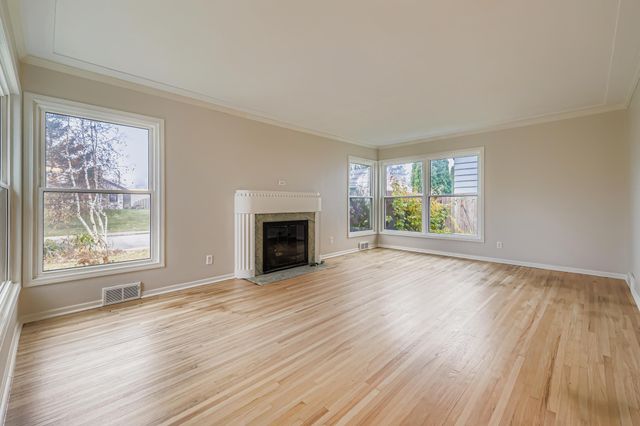 1581 Pinehurst Avenue, Saint Paul, MN 55116