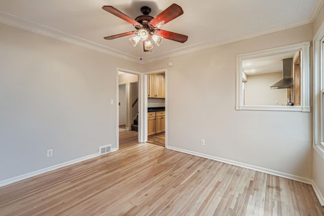 1581 Pinehurst Avenue, Saint Paul, MN 55116