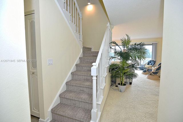 18459 SE Wood Haven Lane J, Jupiter, FL 33469