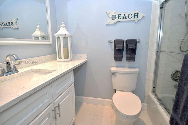18459 SE Wood Haven Lane J, Jupiter, FL 33469