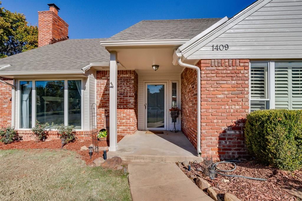 1409 Echohollow Trail, Edmond, OK 73025