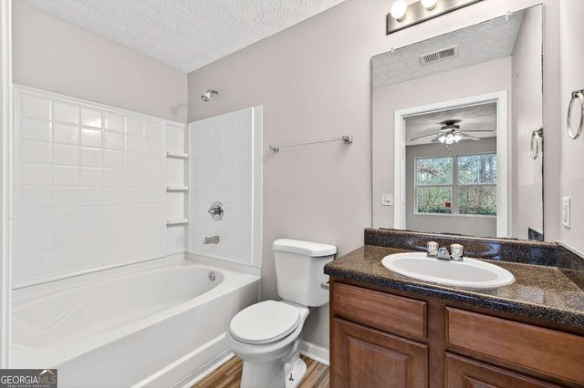 2104 Fairington Club Drive, Lithonia, GA 30038