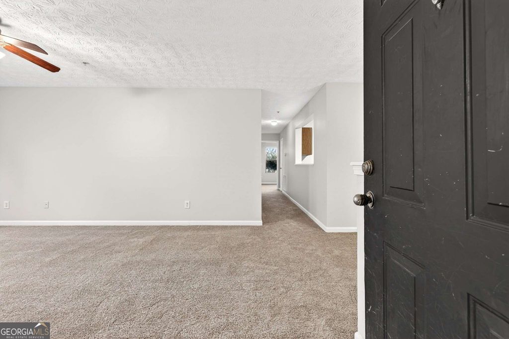 2104 Fairington Club Drive, Lithonia, GA 30038