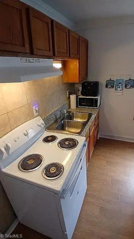 325 Dixie Broadway, Winston-salem, NC 27127