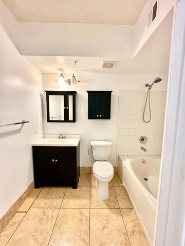 3122 Tuscany Way, Boynton Beach, FL 33435