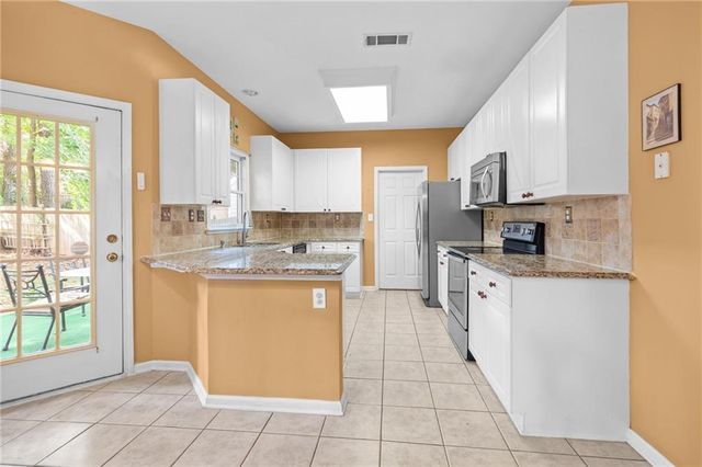 1564 Chadwick Point Court, Lawrenceville, GA 30043