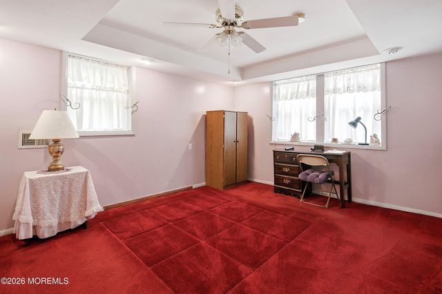 17 Darye Court, Toms River, NJ 08755