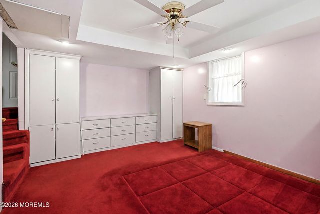 17 Darye Court, Toms River, NJ 08755