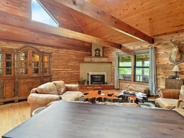 4117 Private Road 7201, West Plains, MO 65775