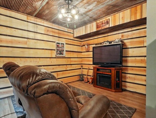 4117 Private Road 7201, West Plains, MO 65775