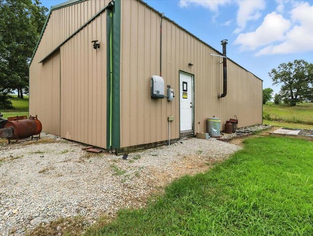 4117 Private Road 7201, West Plains, MO 65775