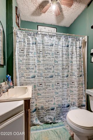 2212 S Joplin Avenue, Joplin, MO 64804