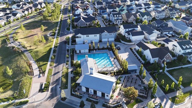 6089 W LAKE AVE, South Jordan, UT 84009