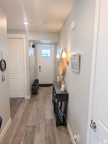6089 W LAKE AVE, South Jordan, UT 84009